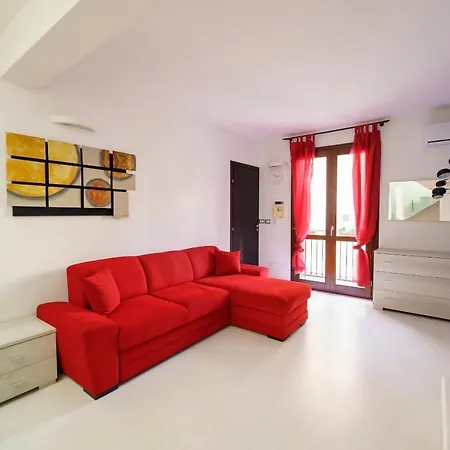 Guest Friends Apartment