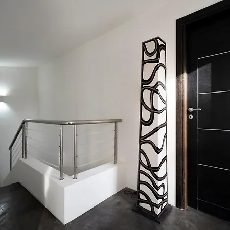 Guest Friends Apartment