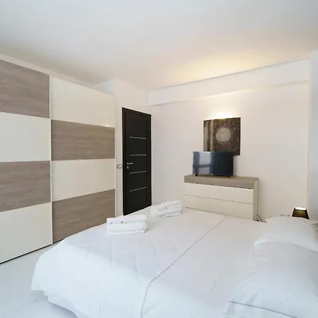 Guest Friends Apartment Trapani