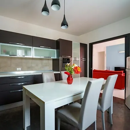 Guest Friends Apartment Trapani